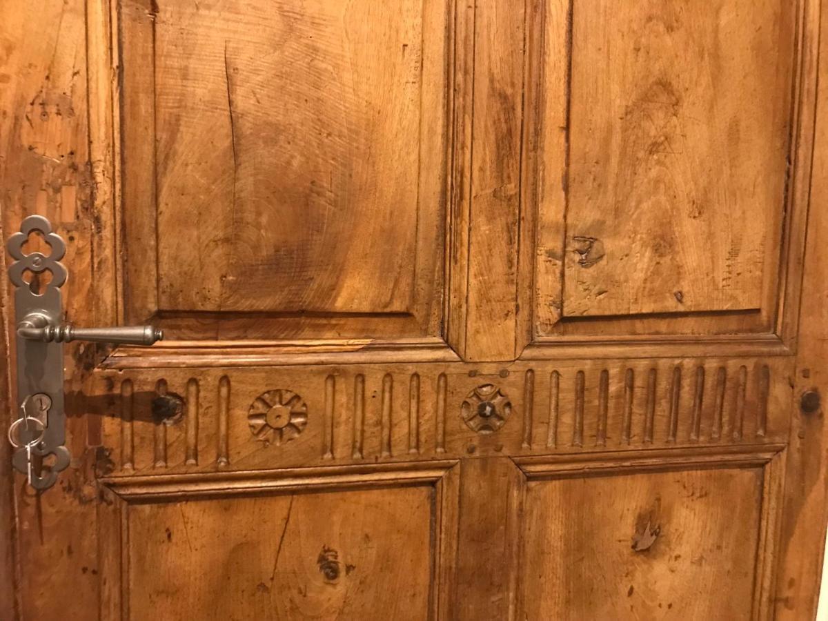 Spacious And Bright Flat Close To The Beach : Heart Of Old نيس المظهر الخارجي الصورة